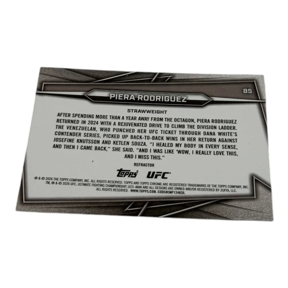 2024 Topps Chrome UFC Piera Rodriguez Refractor #85 Strawweight MMA Card